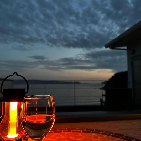 Апартаменты Uogashi 7070 Ocean View Наосима Экстерьер фото